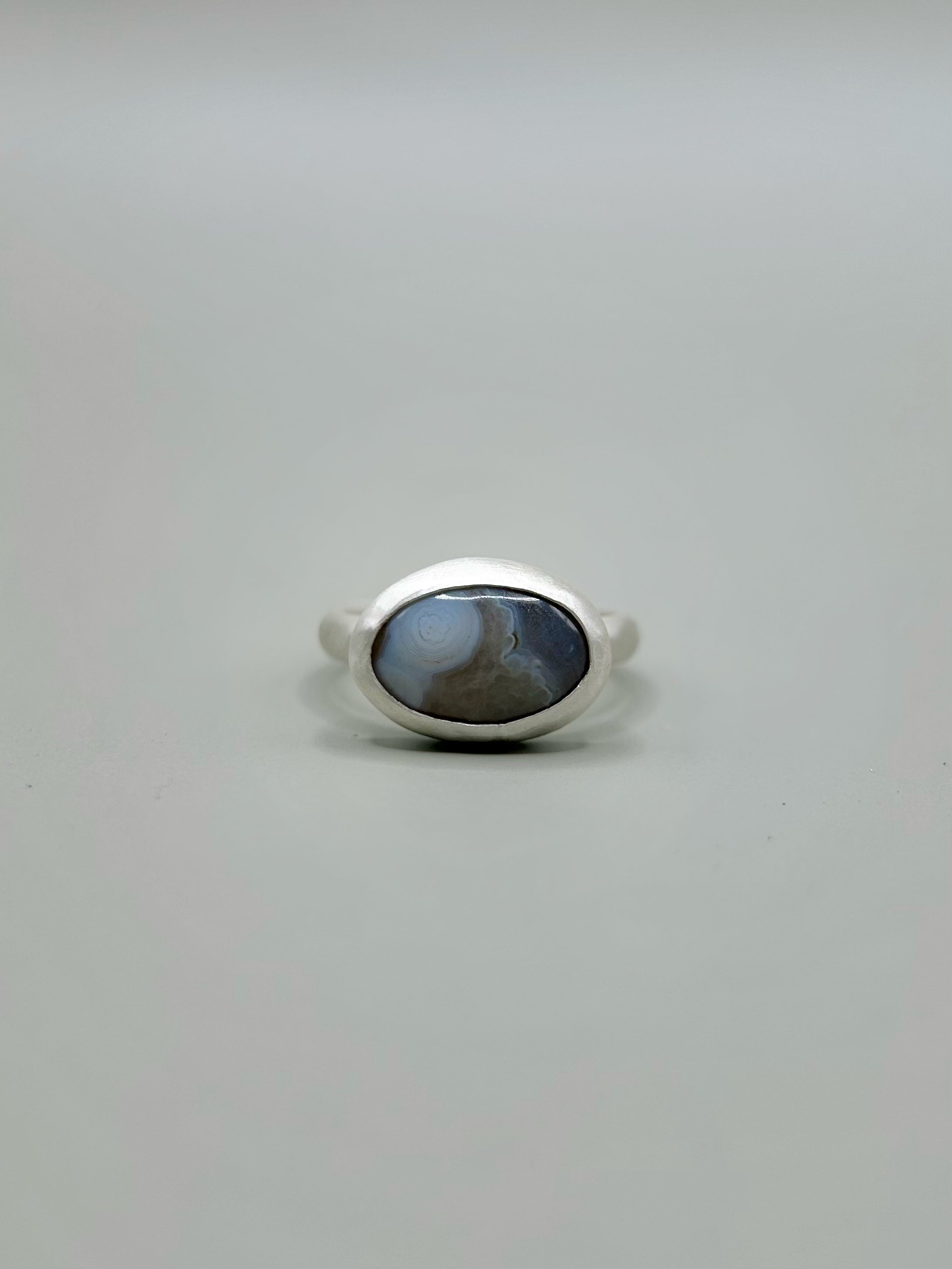 ESSENCE RING