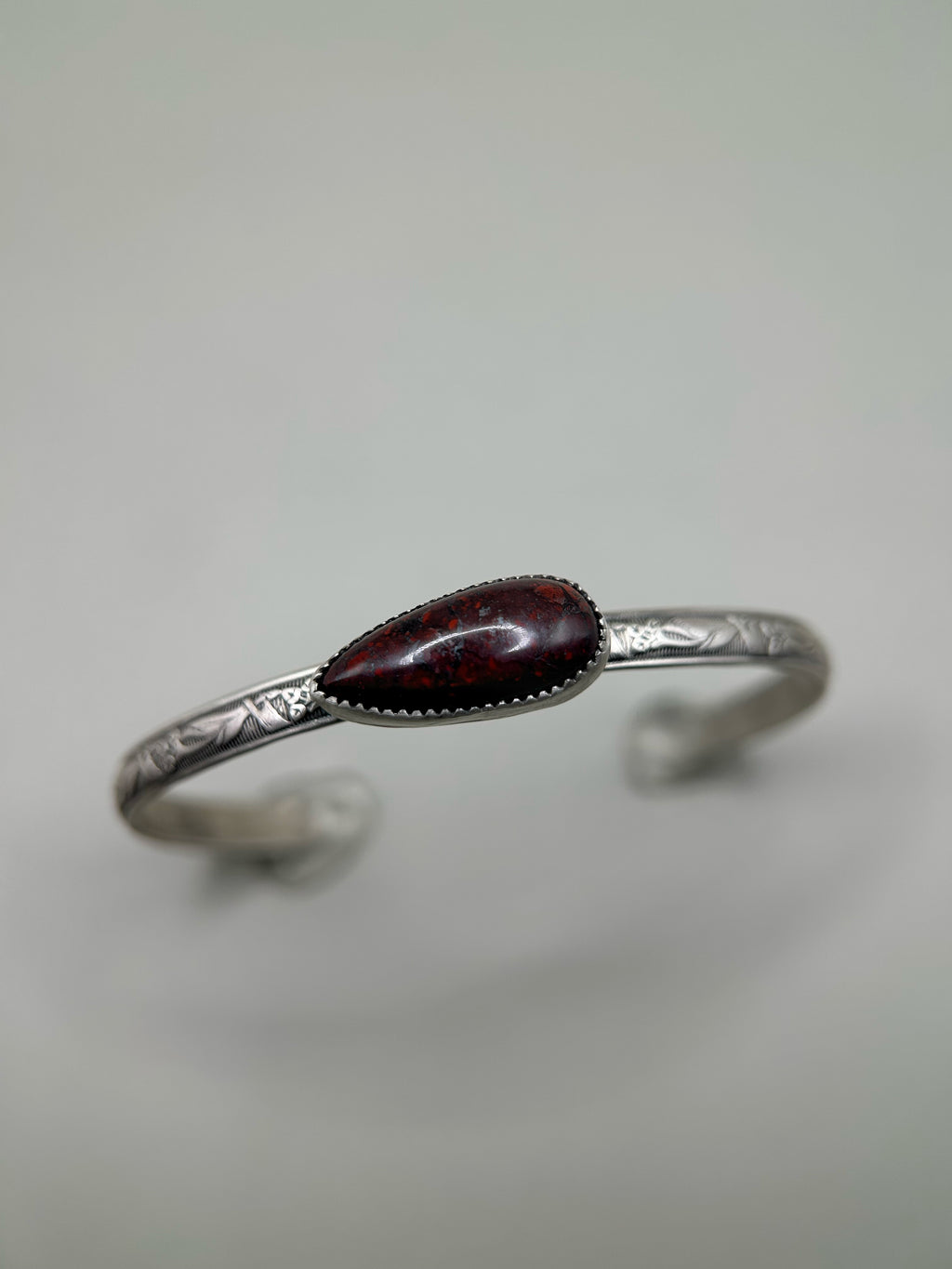 CRIMSON CUFF