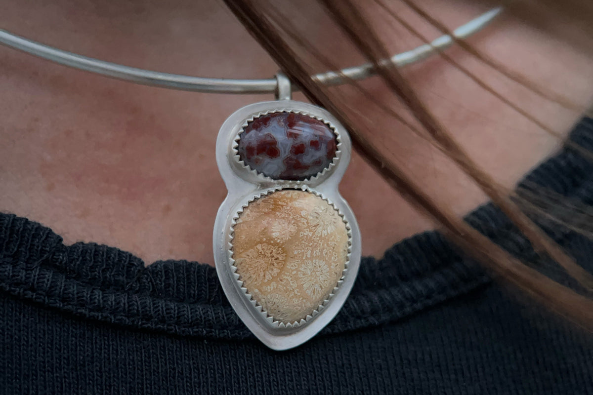 DUAL STONE PENDANT